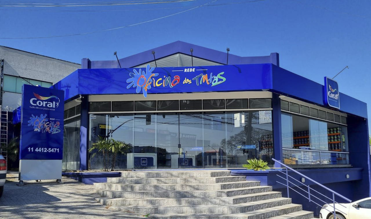 Fachada da Oficina das Tintas em Atibaia, SP