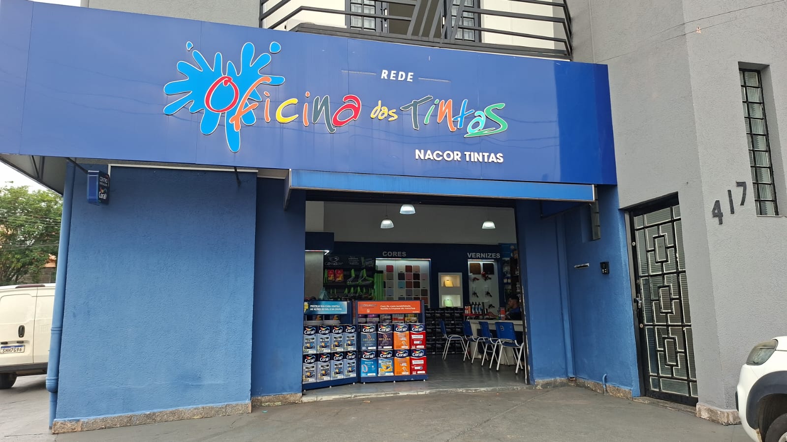 Fachada da Oficina das Tintas em Paulínia, SP